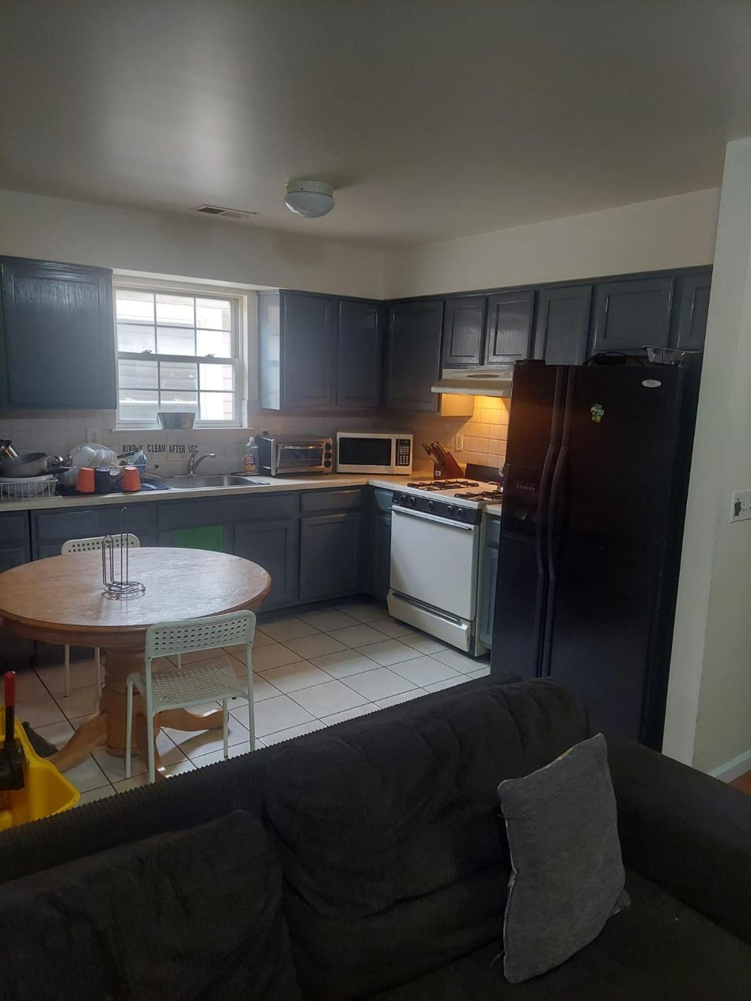 Crystal Room 1 Guest House Near 12Mins To Ewr Airport / Prudential / Njit / Penn Station Newark Dış mekan fotoğraf